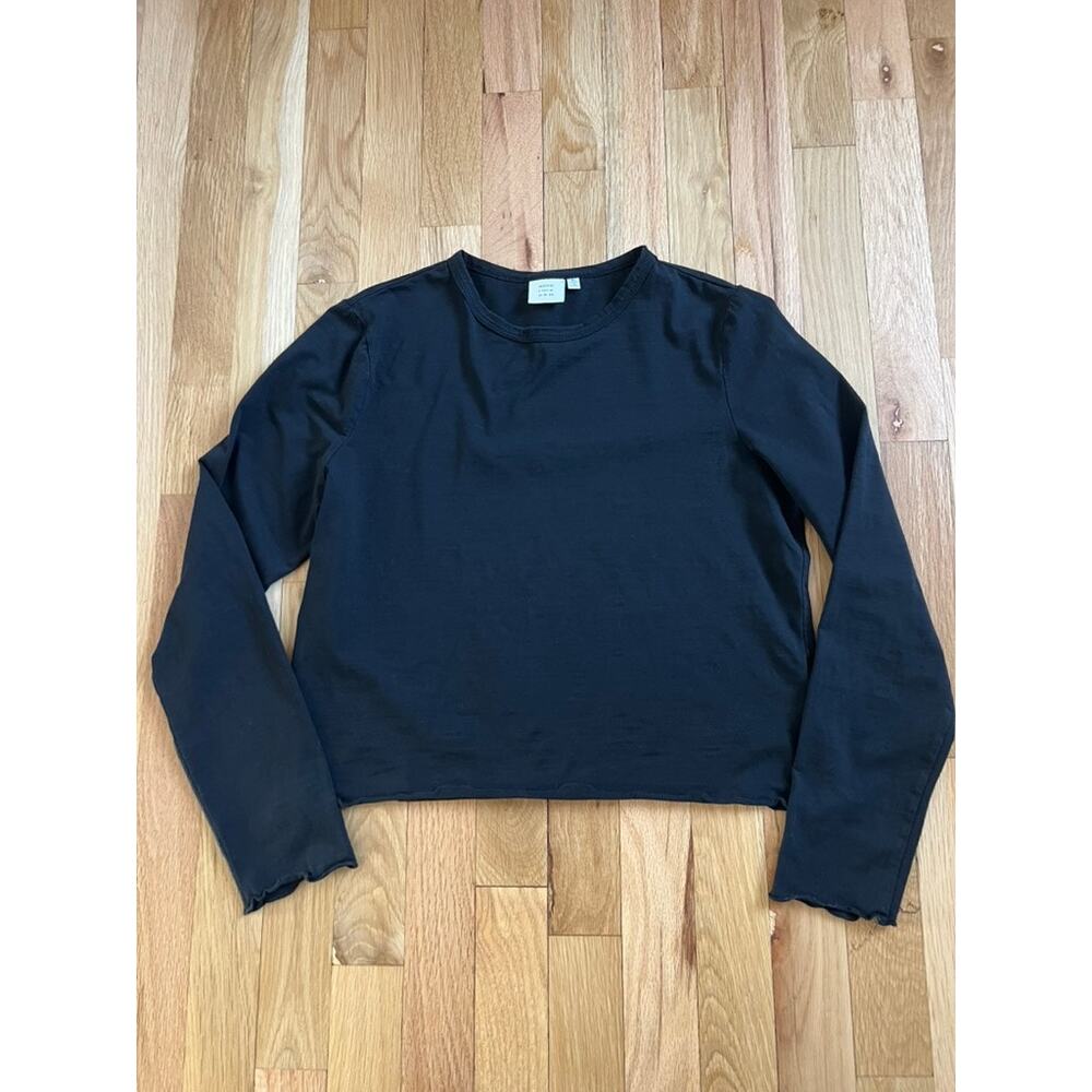 Good Luck Gem Black Long Sleeve Crop Fitted Lettuce Edge T-shirt Teen (YXL)